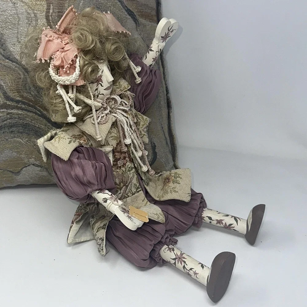 Vlasta Art Doll Pat Thompson 1986 Signed 18